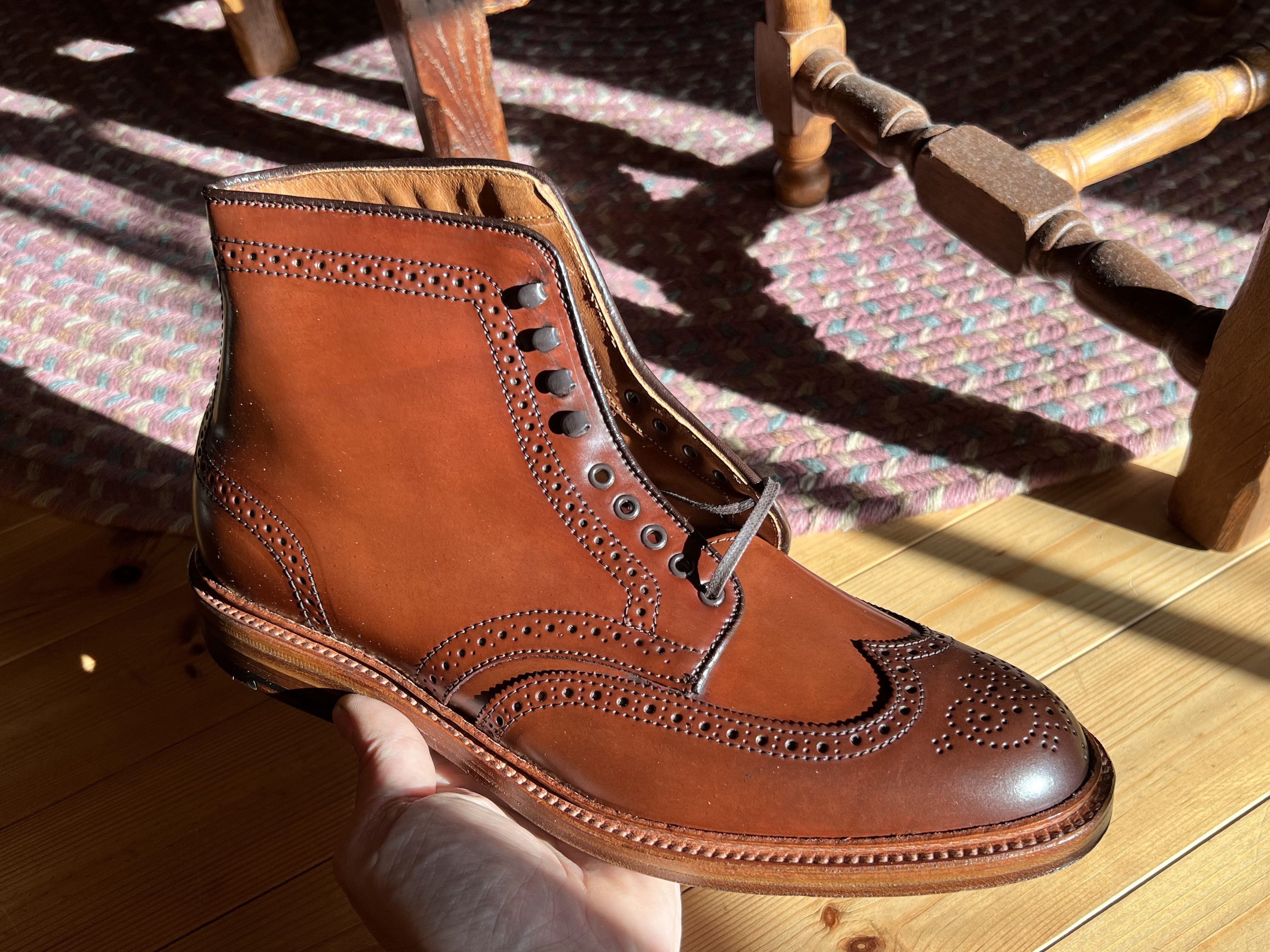 カラー4ウィングチップブーツ | Alden of Tuck