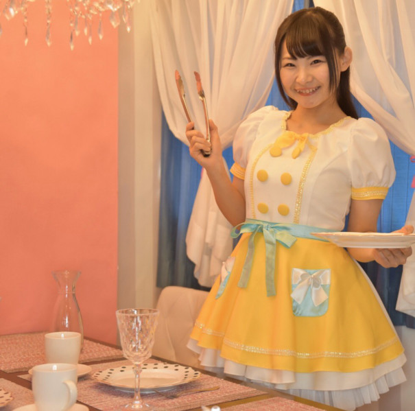 10月13日 日 ゲスト鈴木麻友さん カジュアルメイドカフェ Entry 池袋店