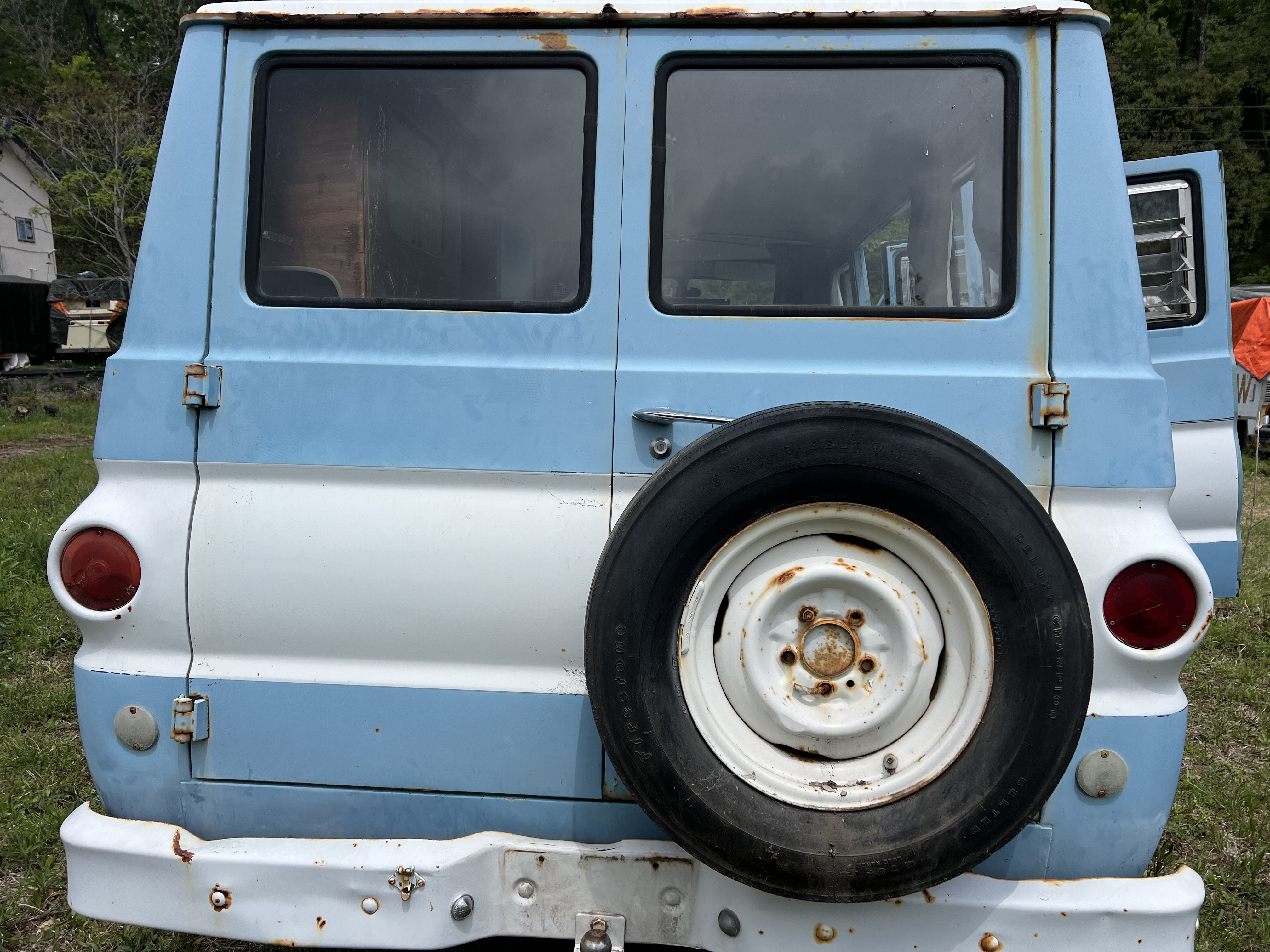販売可能なアイテム | Vehicle From Calif