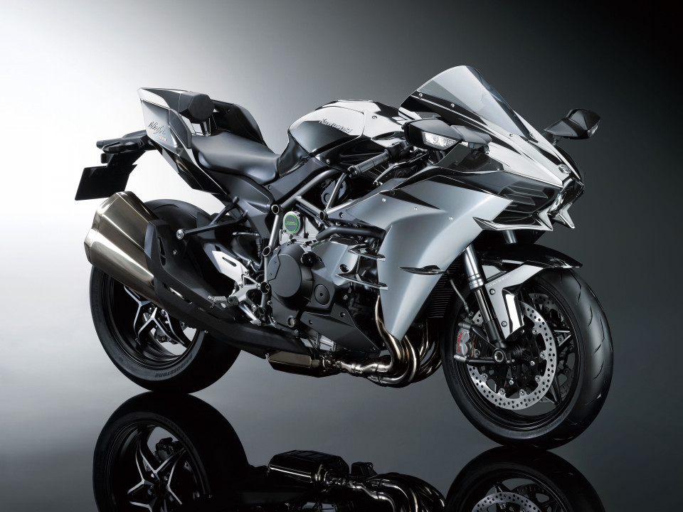 Ninja250を試乗してみて感じた事 すごいところ バイクライフをもっと楽しく Ninja250を試乗してみて感じた事 すごいところ バイクライフをもっと楽しく