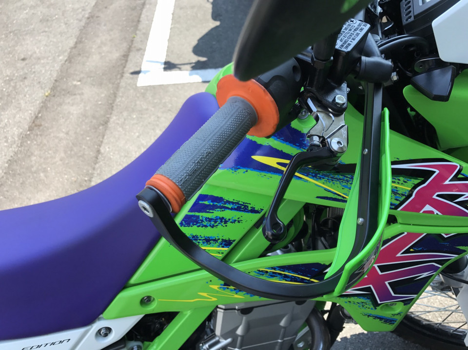 オフのハンドル交換が意外と高い理由 バイクライフをもっと楽しく オフのハンドル交換が意外と高い理由 バイクライフをもっと楽しく