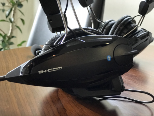 インカムはどのメーカーを買えばいいか バイクライフをもっと楽しく インカムはどのメーカーを買えばいいか バイクライフをもっと楽しく