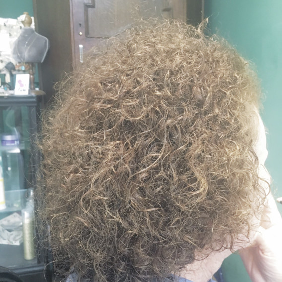まるで外国の方 白髪染めで実現 Bapos Hair Salon History まるで外国の方 白髪染めで実現 Bapos Hair Salon History