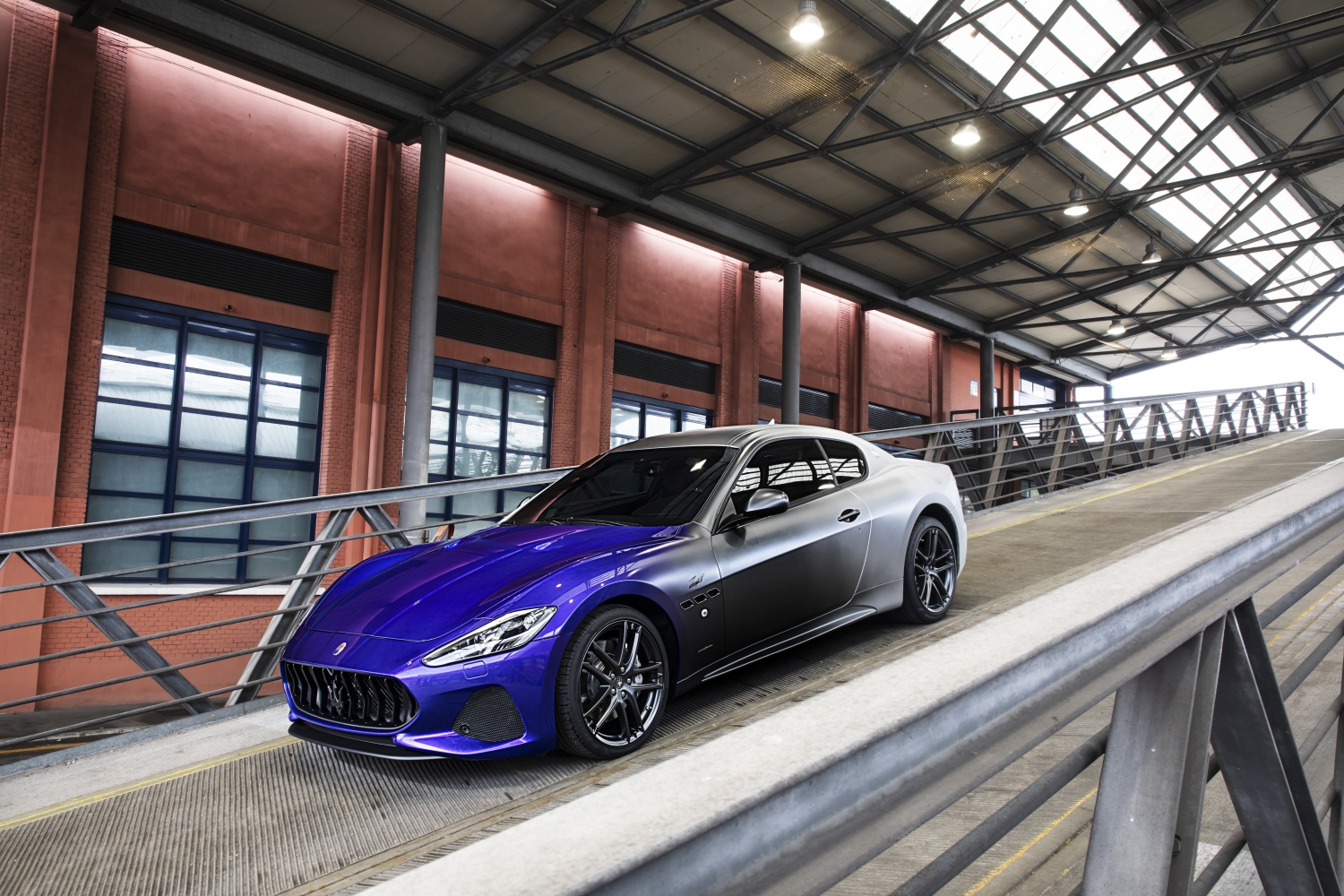 マセラッティプレゼンカー 08_AMW_20240619_maserati-