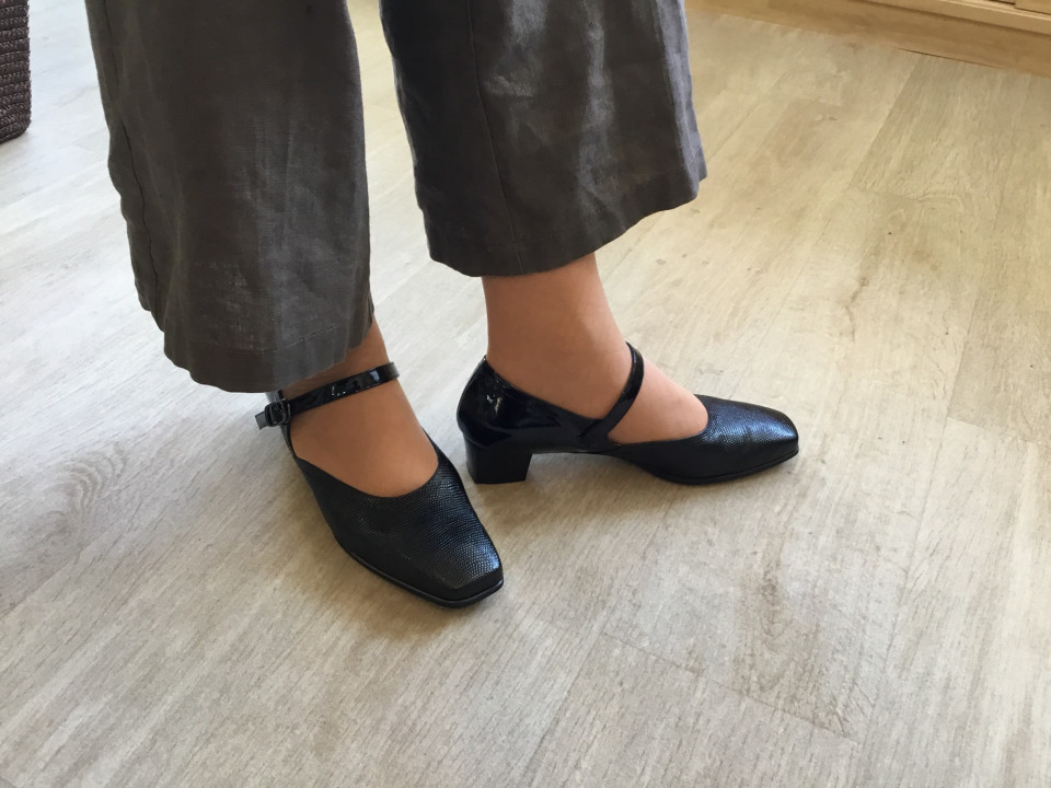 オーダーパンプス出来ました O ﾟ ﾟ O 広島で唯一の大きいサイズの靴専門店 婦人用 Shoe Maison