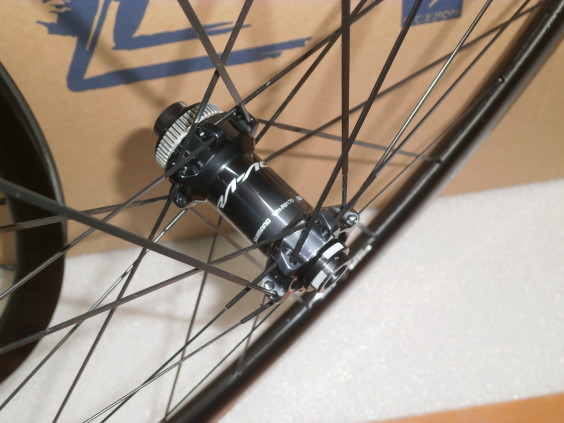 Wh R9170 C40 Tl F12 Tl R12 スポーツサイクル イシノ Wh R9170 C40 Tl F12 Tl R12 スポーツサイクル イシノ