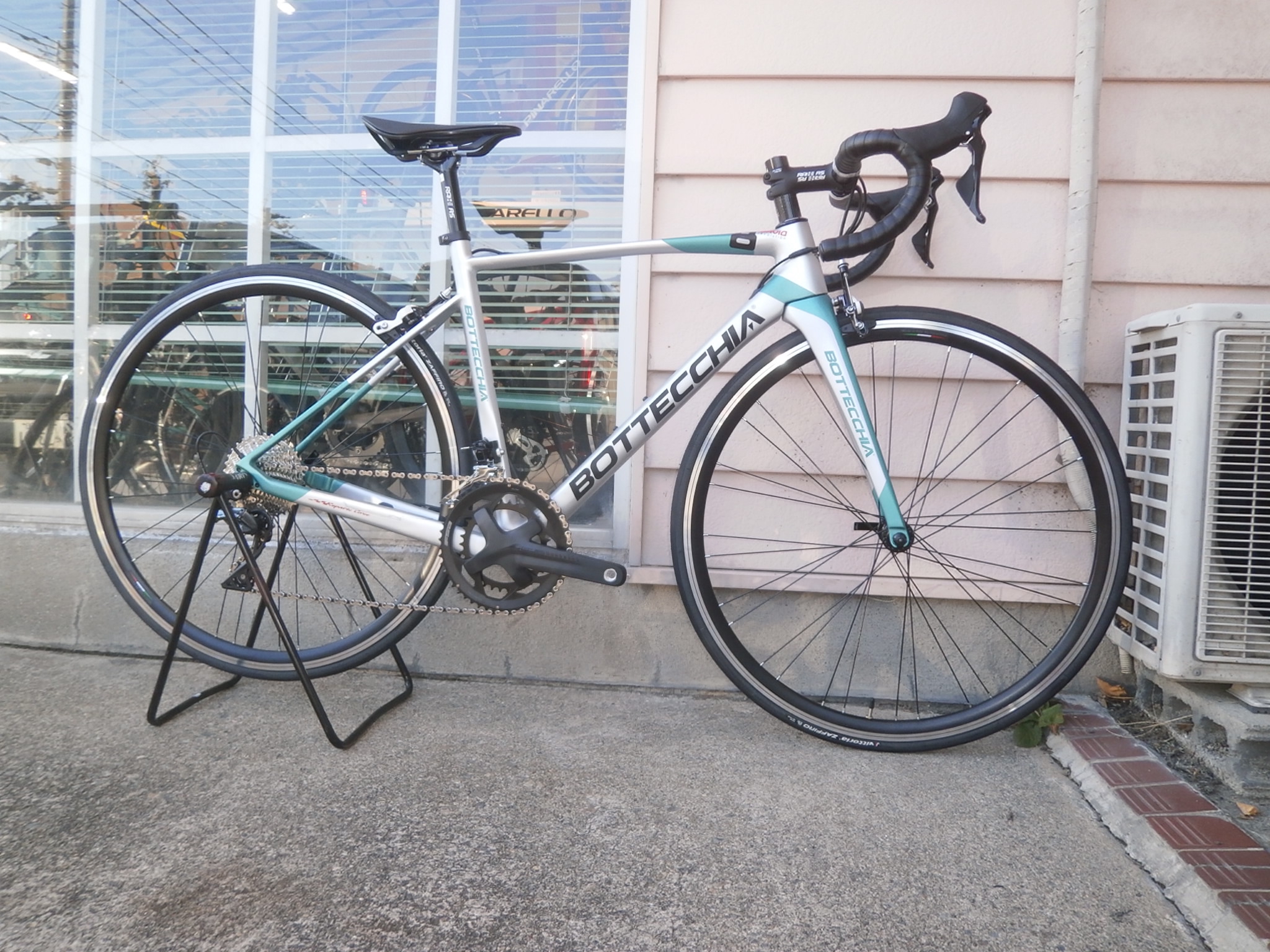 new-8avio-rev-105-ultegra-mix