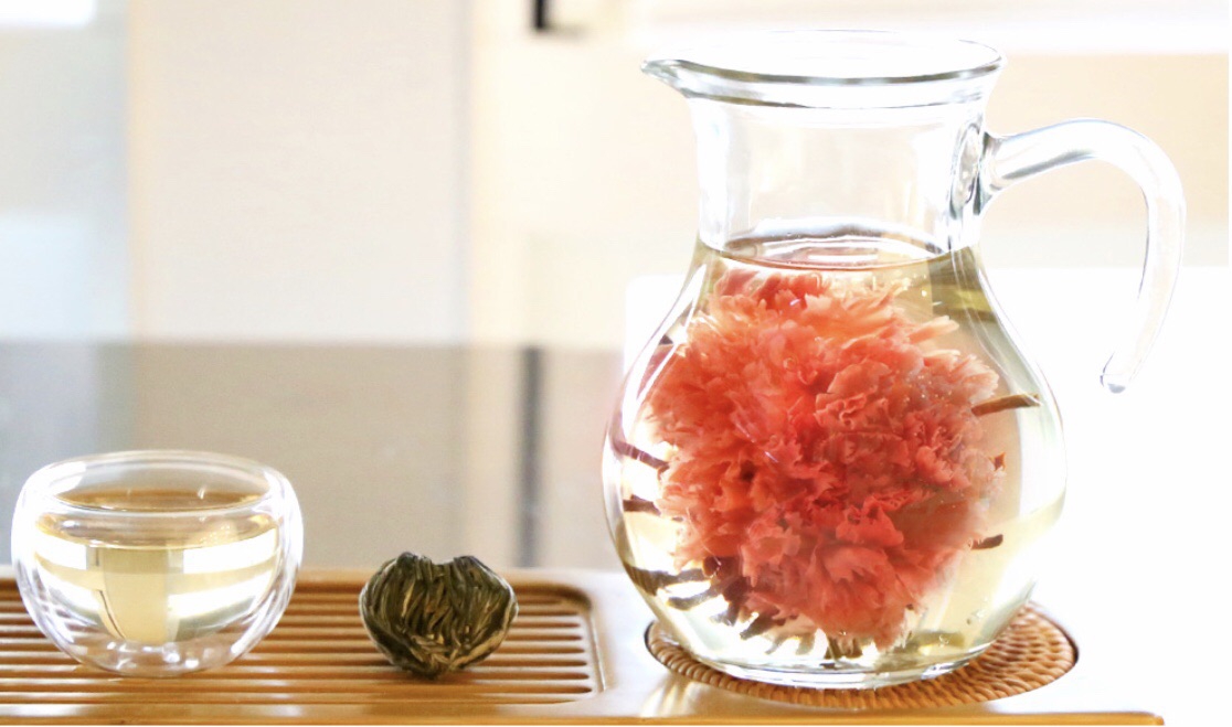 新品未使用 中国 茶葉入れ 鉄瓶 花 アートな花咲く「工芸茶」美しさと