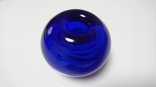 深い青は母の愛を包む海 楽色時間