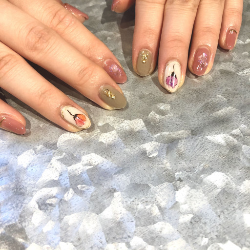 Tram Nail Tram Nail