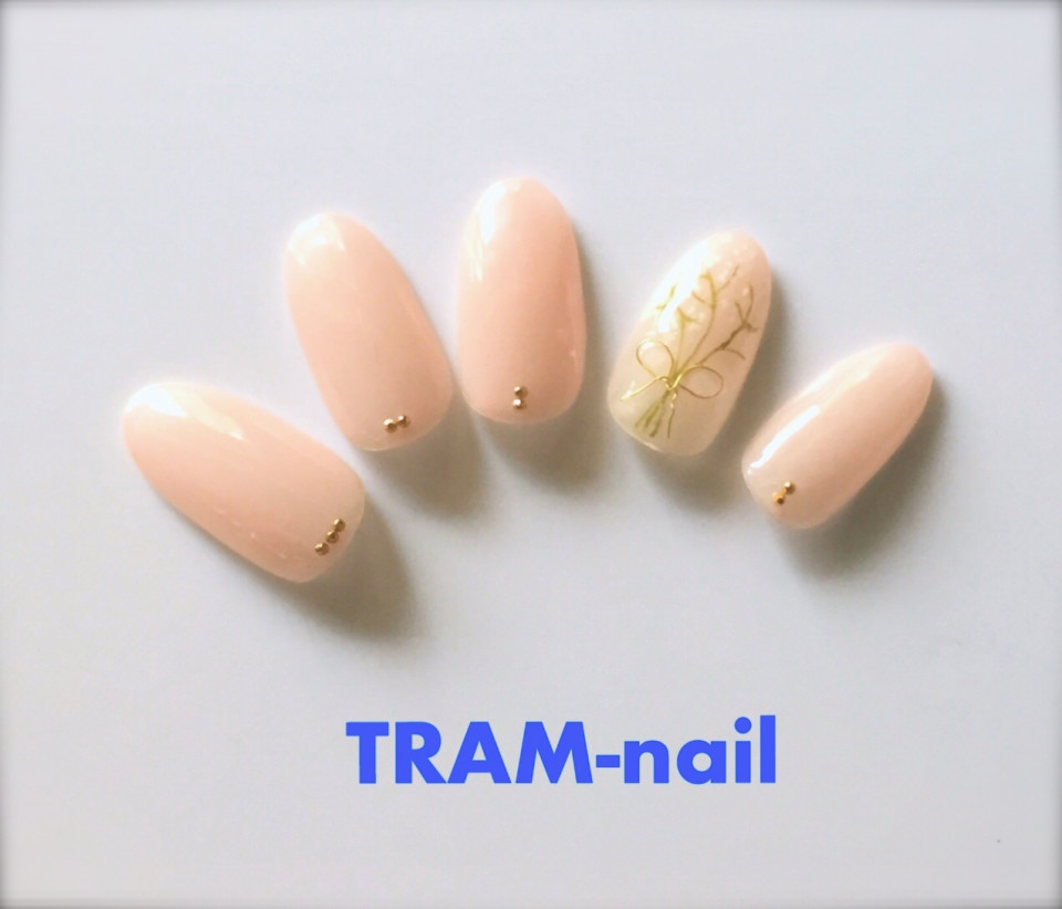 花ネイル Tram Nail