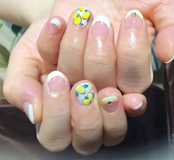 レモンネイル Tram Nail