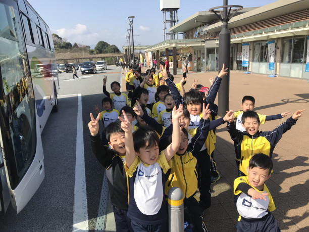 九重合宿 トイレ休憩 リベルタサッカースクール福岡 福岡市中央区 博多区 西区 早良区 城南区 南区 東区 福岡市近郊の園児 小学生 中学生 大人のサッカースクール