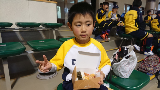 下関合宿 昼食 フットサル大会 リベルタサッカースクール福岡 福岡市中央区 博多区 西区 早良区 城南区 南区 東区 福岡市近郊の園児 小学生 中学生 大人のサッカースクール