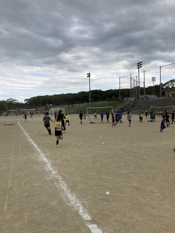 渡辺 貴裕 リベルタサッカースクール福岡 福岡市中央区 博多区 西区 早良区 城南区 南区 東区 福岡市近郊の園児 小学生 中学生 大人のサッカースクール 渡辺 貴裕 リベルタサッカースクール福岡 福岡市中央区 博多区 西区 早良区 城南区 南区 東区 福岡市近郊の園児 小学生 中学生 大人のサッカースクール