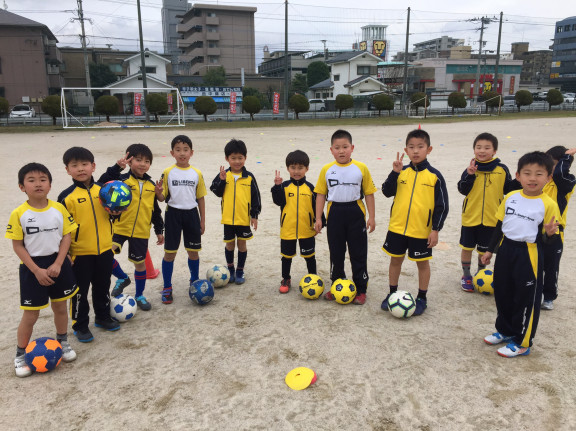 渡辺 貴裕 リベルタサッカースクール福岡 福岡市中央区 博多区 西区 早良区 城南区 南区 東区 福岡市近郊の園児 小学生 中学生 大人のサッカー スクール