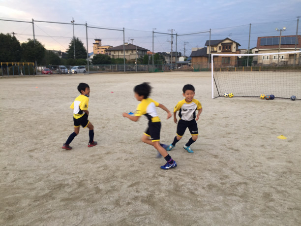 10月19日 月 飯塚中央スクール リベルタサッカースクール福岡 福岡市中央区 博多区 西区 早良区 城南区 南区 東区 福岡市近郊の園児 小学生 中学生 大人のサッカースクール