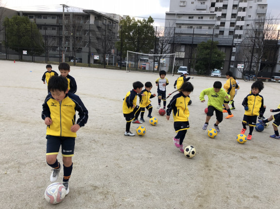 田之上 尚平 ページ24 リベルタサッカースクール福岡 福岡市中央区 博多区 西区 早良区 城南区 南区 東区 福岡市近郊の園児 小学生 中学生 大人のサッカースクール