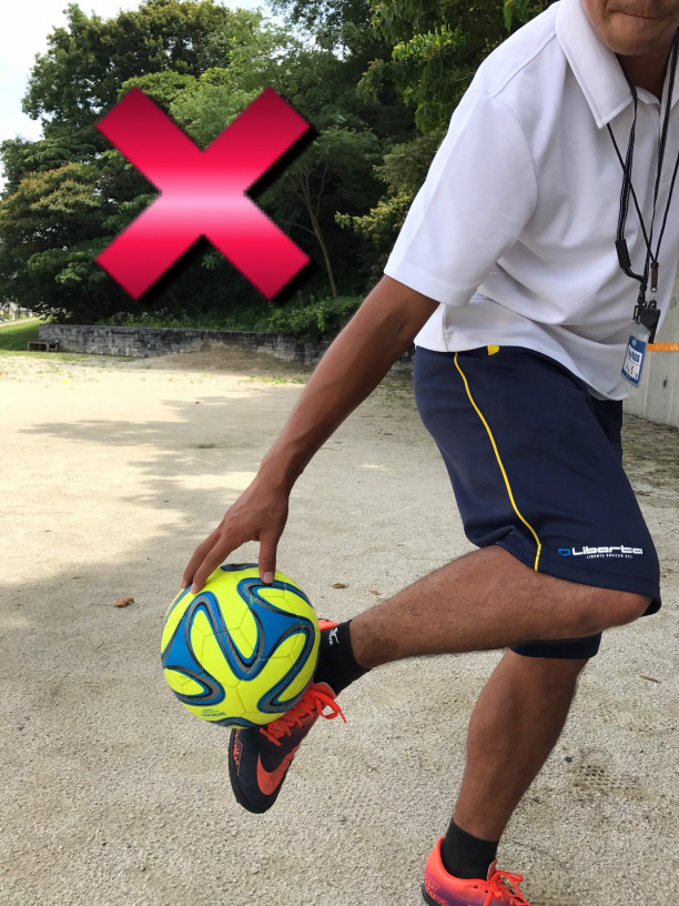 リフティングのコツ ステップ リベルタサッカースクール福岡 福岡市中央区 博多区 西区 早良区 城南区 南区 東区 福岡市近郊の園児 小学生 中学生 大人のサッカースクール リフティングのコツ ステップ リベルタサッカースクール福岡 福岡市中央区 博多区 西区 早良区 城南区 南区 東区 福岡市近郊の園児 小学生 中学生 大人のサッカースクール