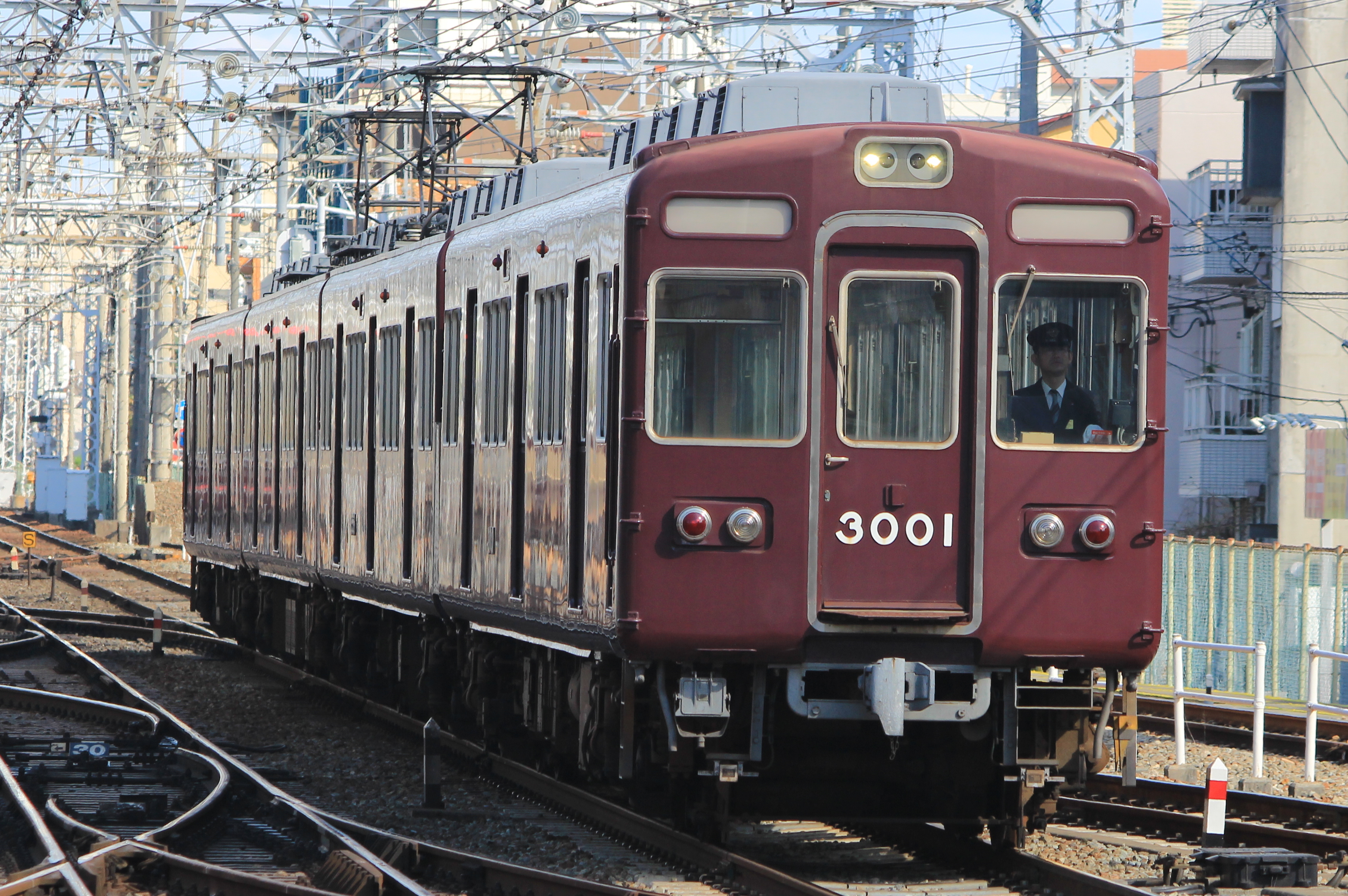 阪急電鉄3000系「3005」車体切抜き番号板 - 鉄道