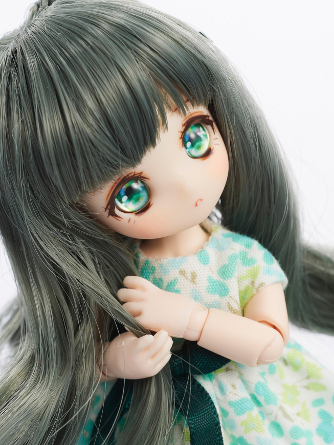 韓国版「チロル 티롤 ＆ リボン 리본」 | Dollybird 