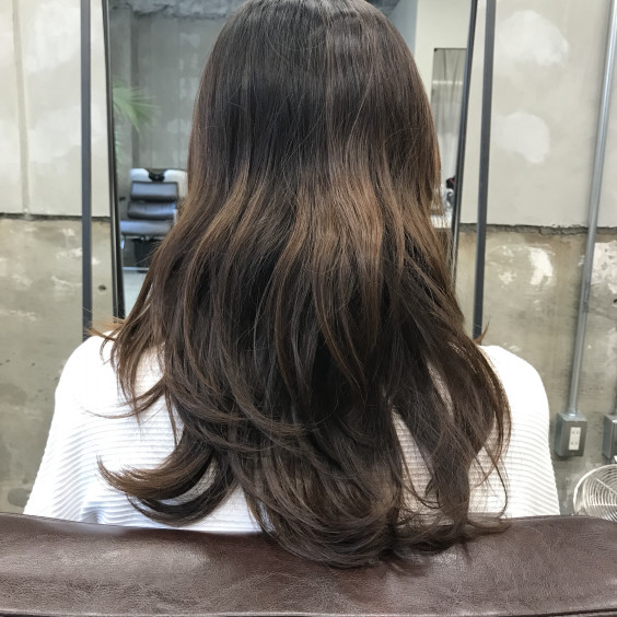 ６ １３ ロングからバッサリしょーに 中之島 肥後橋 美容室 The Day The Day