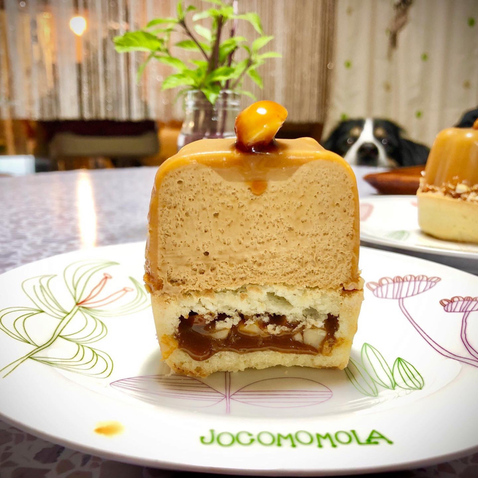 ダックワーズについて キャラメルとマカダミアナッツのタルトケーキ クレープ Kinka ダックワーズについて キャラメルとマカダミアナッツのタルトケーキ クレープ Kinka