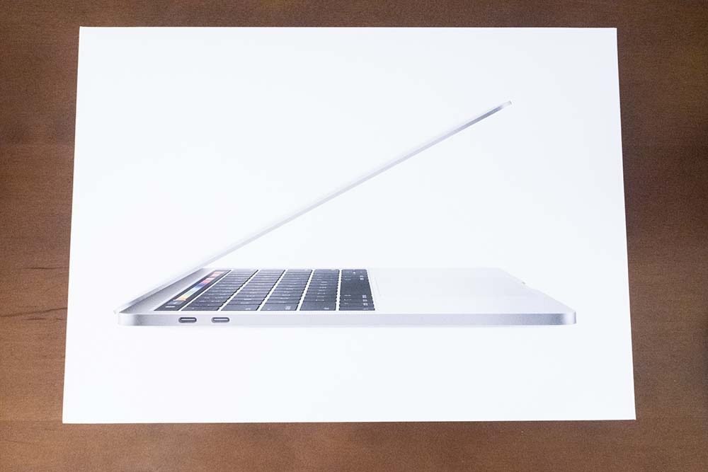 MacBook Pro 13インチ 2019年モデル TouchBar搭載 MacBook Pro 13インチ（2019）実機レビュー Touch Bar搭載
