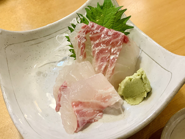 御器所 寿司居酒屋 や台ずし御器所町 で真鯛刺を 名古屋発 街とりっぷマガジン Pon Po ポンポ 御器所 寿司居酒屋 や台ずし御器所町 で真鯛刺を 名古屋発 街とりっぷマガジン Pon Po ポンポ