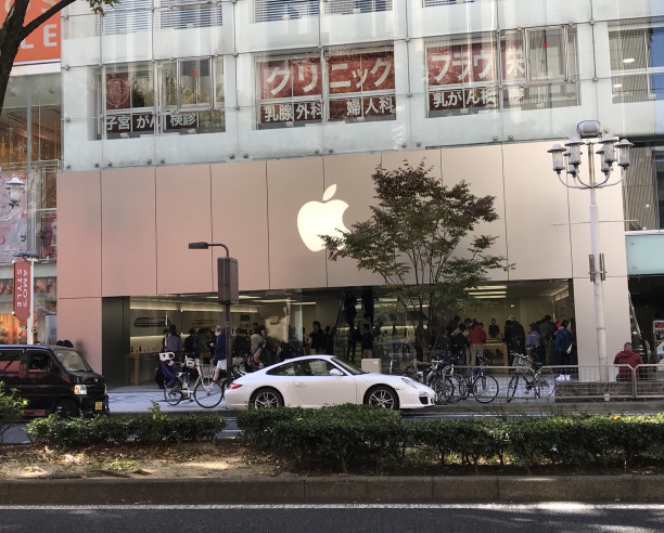 特集 Apple Store 名古屋栄 に訪れて Iphone 最新機種 Iphone X を触ってきました 名古屋 発 街とりっぷマガジン Pon Po ポンポ