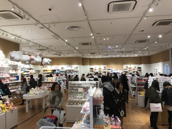 名古屋駅 ２０１７年８月オープン ディズニーストア名古屋ゲートタワーモール店 名古屋発 街とりっぷマガジン Pon Po ポンポ