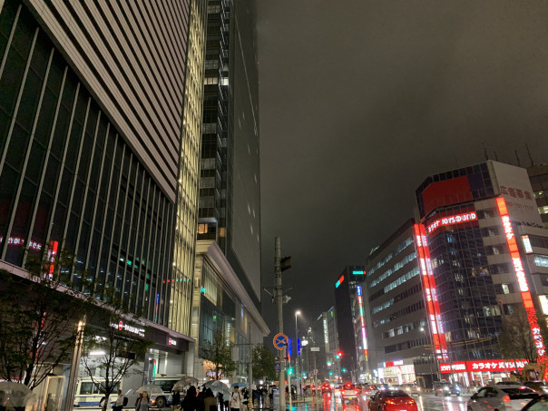 名古屋駅 南インドカレー店 エリックサウスkitte名古屋店 でターリーセットを味わう 名古屋発 街とりっぷマガジン Pon Po ポンポ