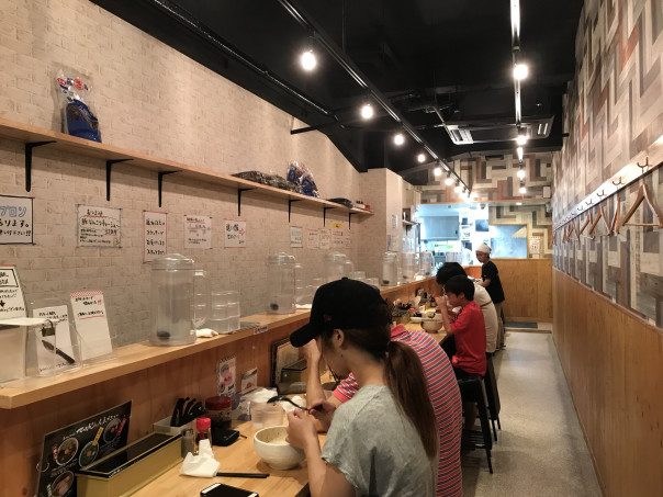 勝川 てっぺん勝川店 で人気メニューの1つ カレー台湾まぜそばを味わう 名古屋発 街とりっぷマガジン Pon Po ポンポ 勝川 てっぺん勝川店 で人気メニューの1つ カレー台湾まぜそばを味わう 名古屋発 街とりっぷマガジン Pon Po ポンポ