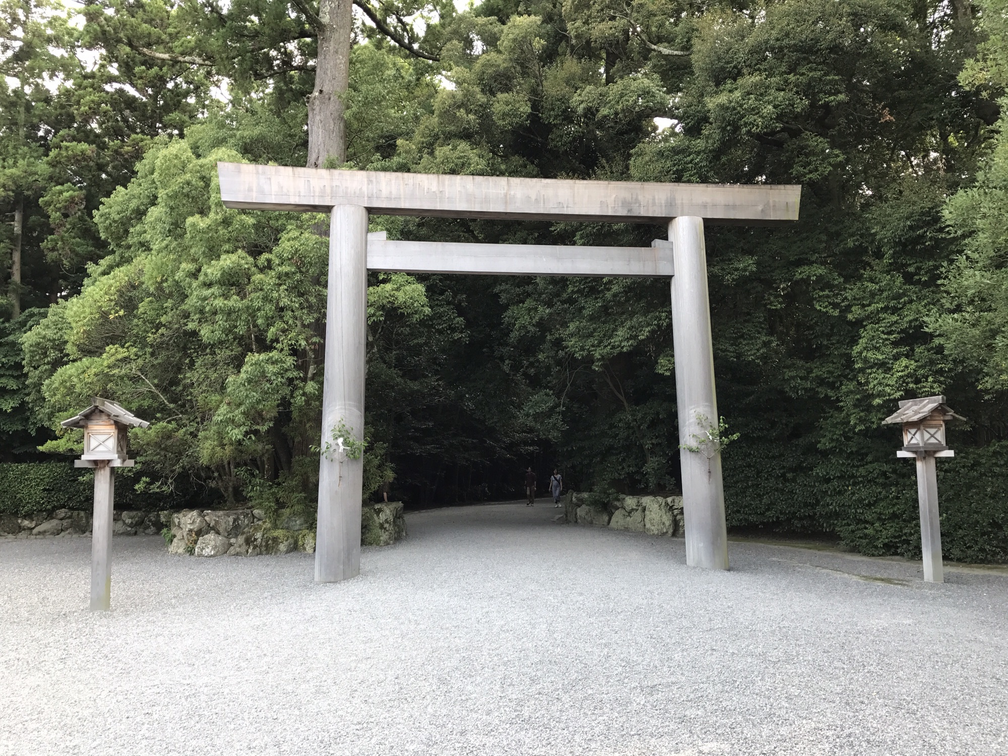 丹後に伝わる羽衣伝説、伊勢神宮外宮祀られる豊受大御神は羽衣