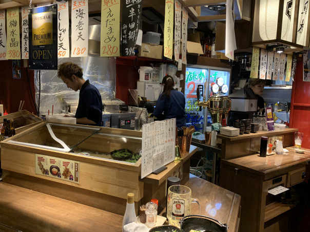 名古屋駅 栄 東京蒲田にある 魚椿 で乾杯しながら塩サバ炙りはいかがですか 名古屋発 街とりっぷマガジン Pon Po ポンポ 名古屋駅 栄 東京蒲田にある 魚椿 で乾杯しながら塩サバ炙りはいかがですか 名古屋発 街とりっぷマガジン Pon Po ポンポ