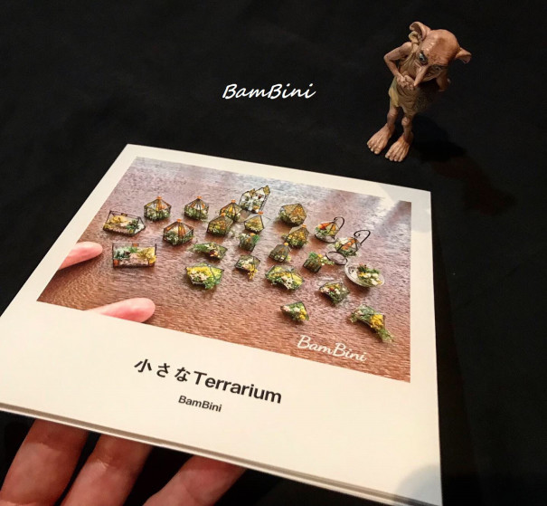 ミニチュアステンドグラステラリウムのフォトブック販売 Bambi バンビ Miniature Dollhouse