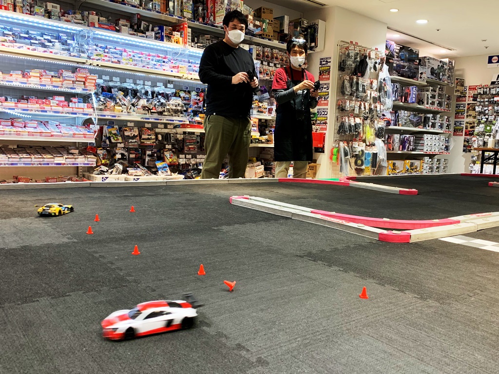 第3回 ミニッツ相談＆走行レクチャー！in 駿河屋マルイシティ