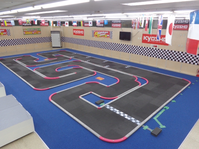ミニッツ サーキットに行ってきました。｜MINI-Z MANIA