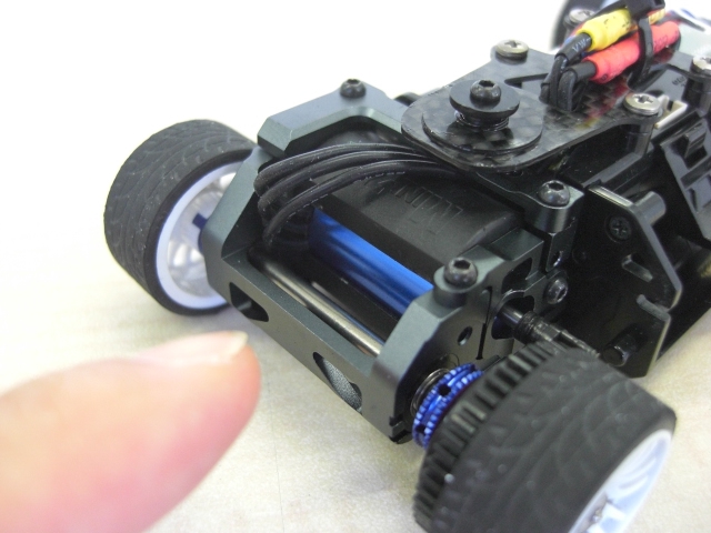 ミニッツと日やけ | KYOSHO RC BLOG