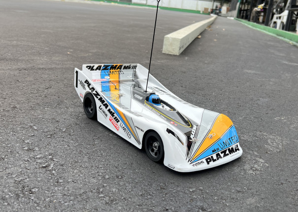 プラズマMK3リミテッド テスト走行 in SRT！ | KYOSHO RC BLOG