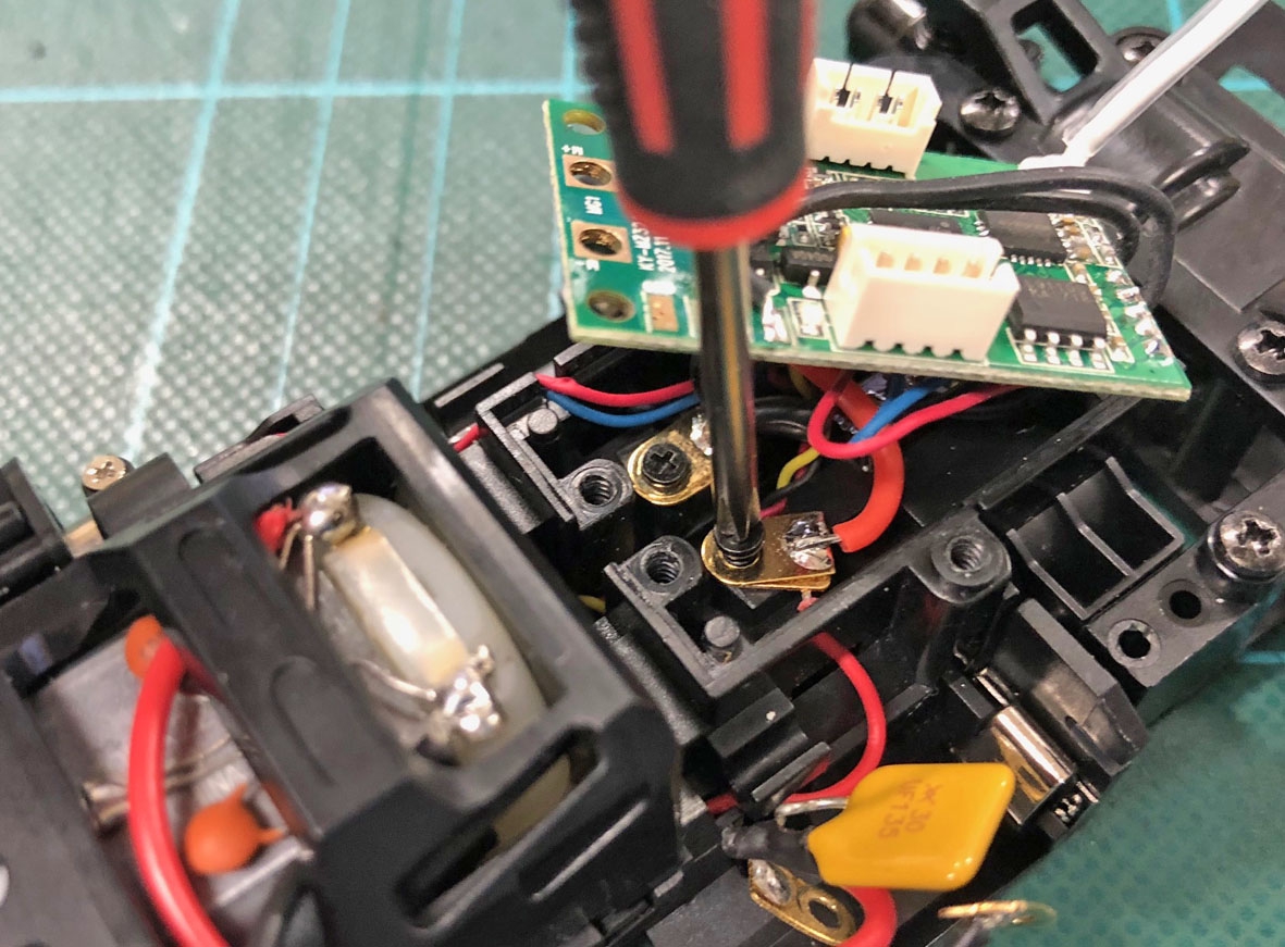 京商 オンボードモニター FPV 82724BC 生産終了品 ミニッツ 82724BC・京商製 2.4GHz FPVシステム KYOSHO オンボードモニター
