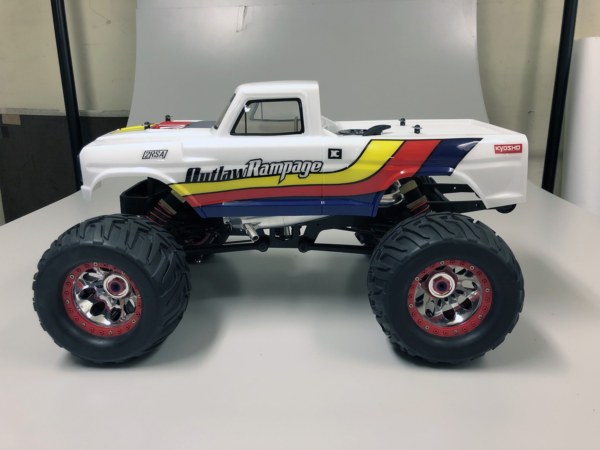 イメージチェンジ！？ | KYOSHO RC BLOG