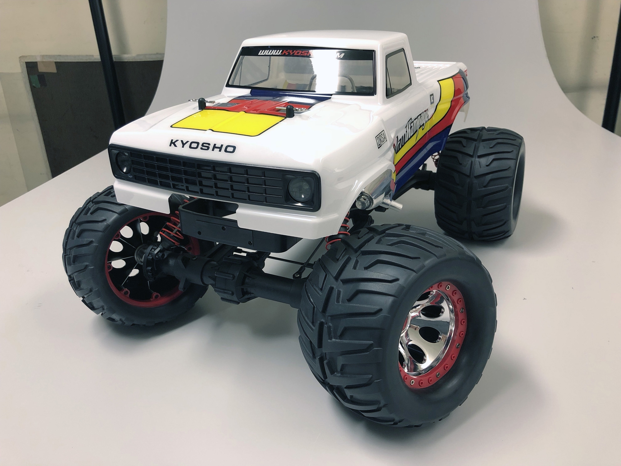 京商 KYOSHO マッドフォース クルーザー 1 8 87％以上節約