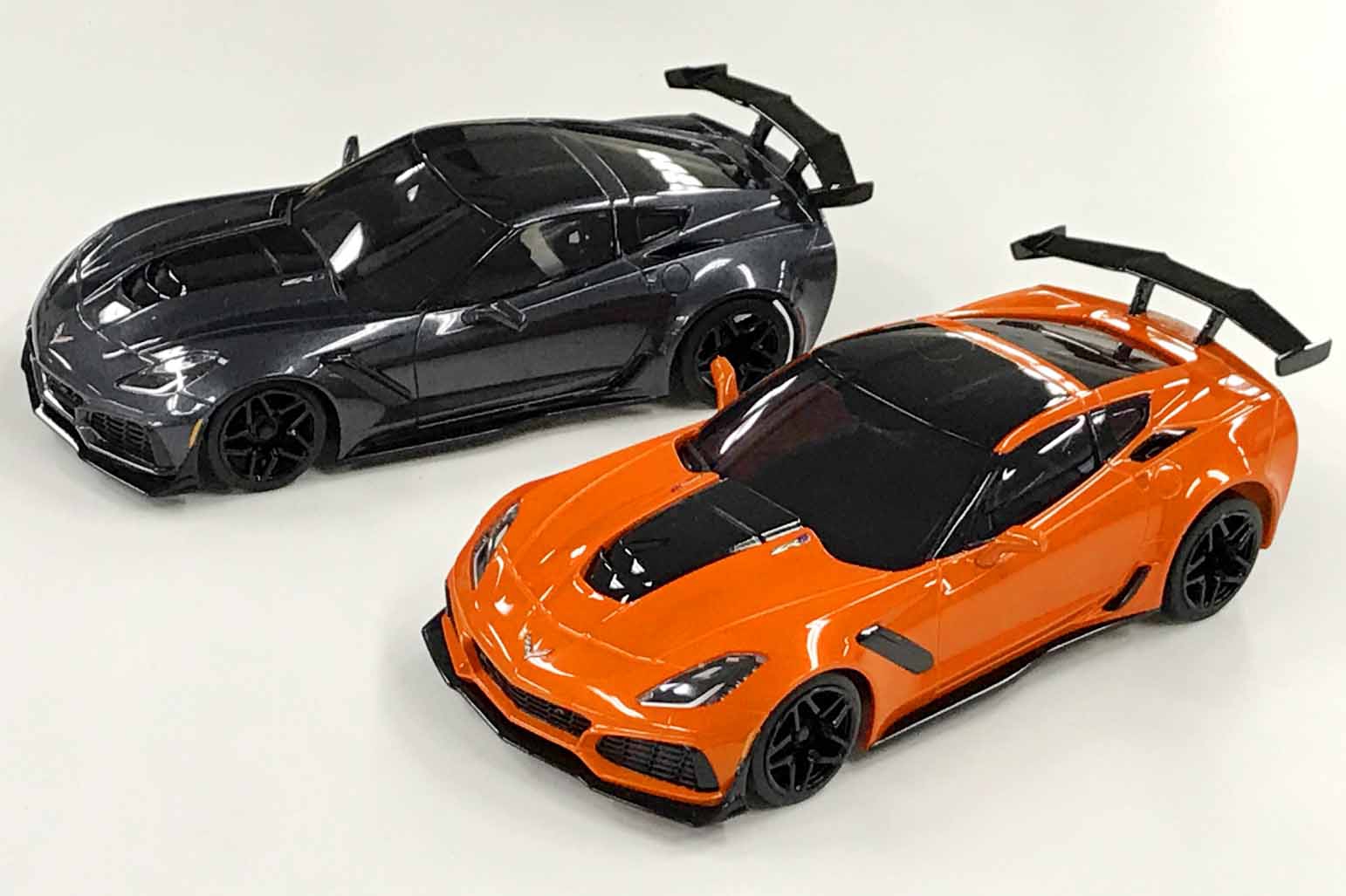 ミニッツNEWボディ シボレー コルベット ZR1 走行インプレッション