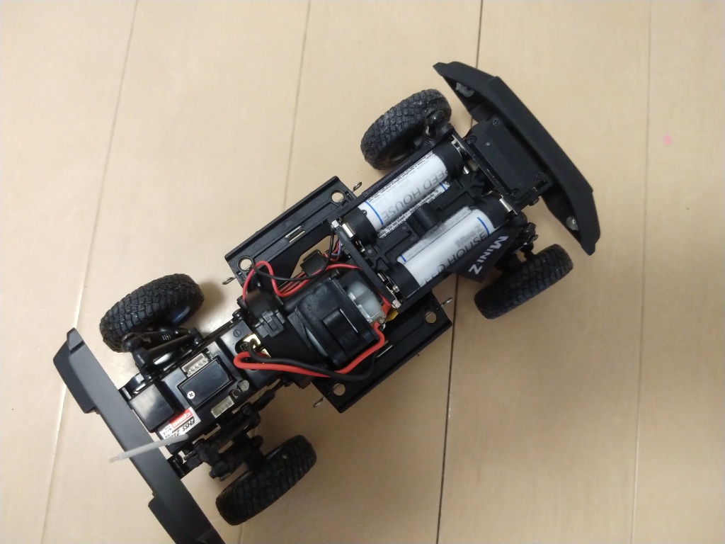 ミニッツ4X4は本当に初心者向きか？～自宅で走らせてみた！～ | KYOSHO