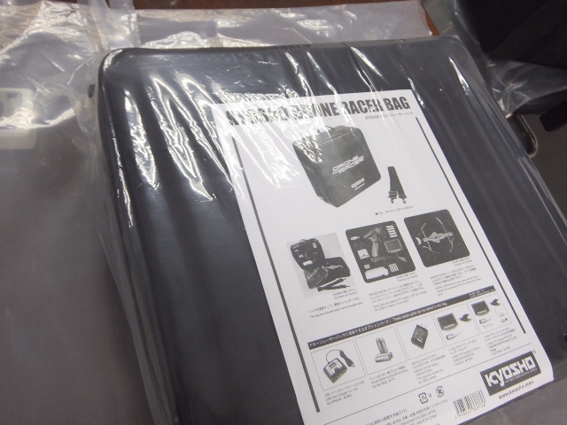 生産工場からドローンレーサー用バッグの最新情報をお届け