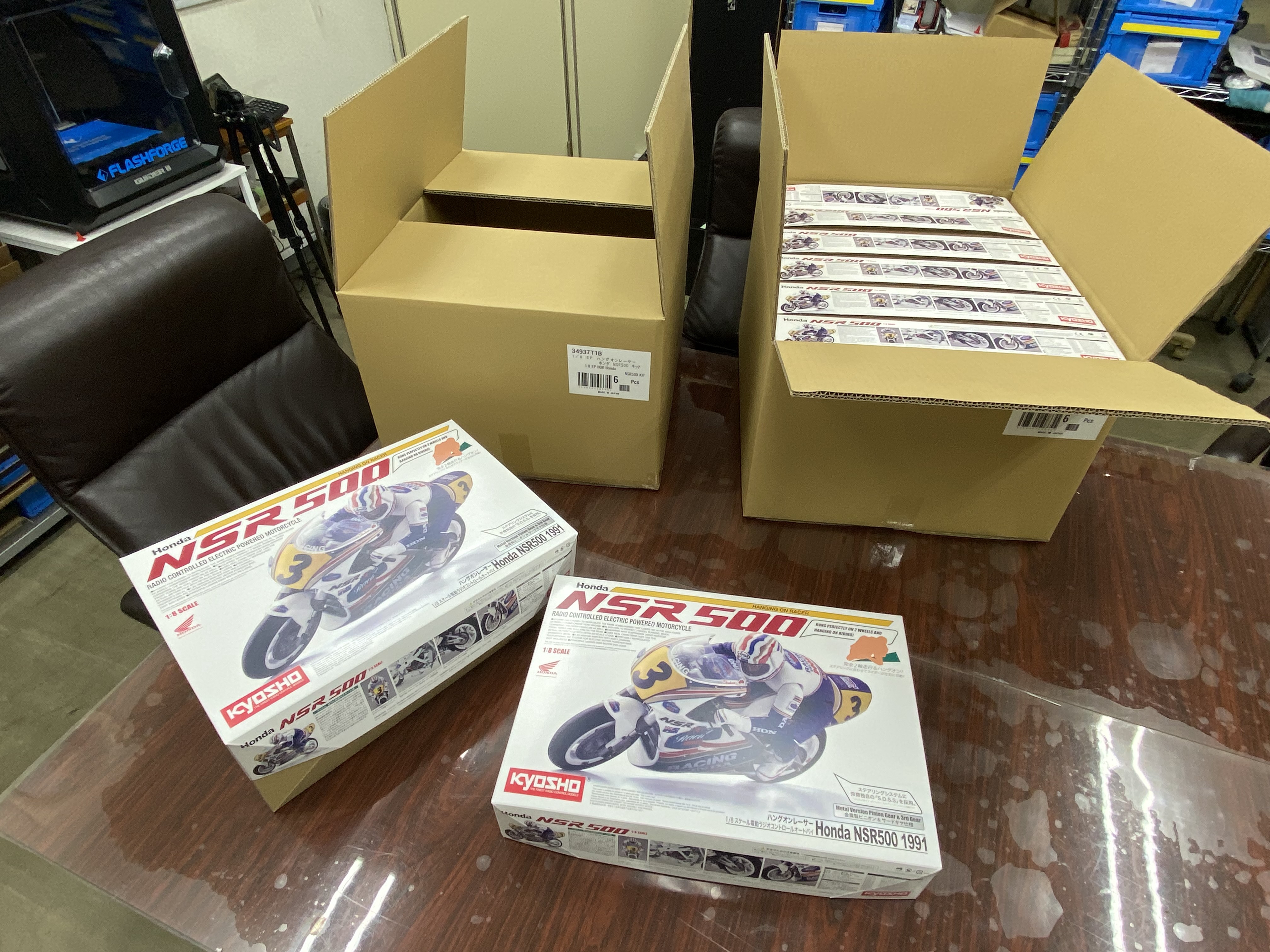 ミニッツ4x4用ベルトクローラーユニット キャタッピを紹介しています