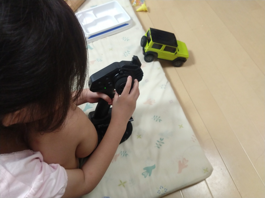 ミニッツ4X4で子供と一緒に遊んでみた！ | KYOSHO RC BLOG