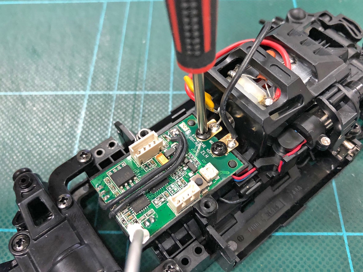 KYOSHOオンボードモニターでミニッツFPV体験！ その2 | KYOSHO RC BLOG