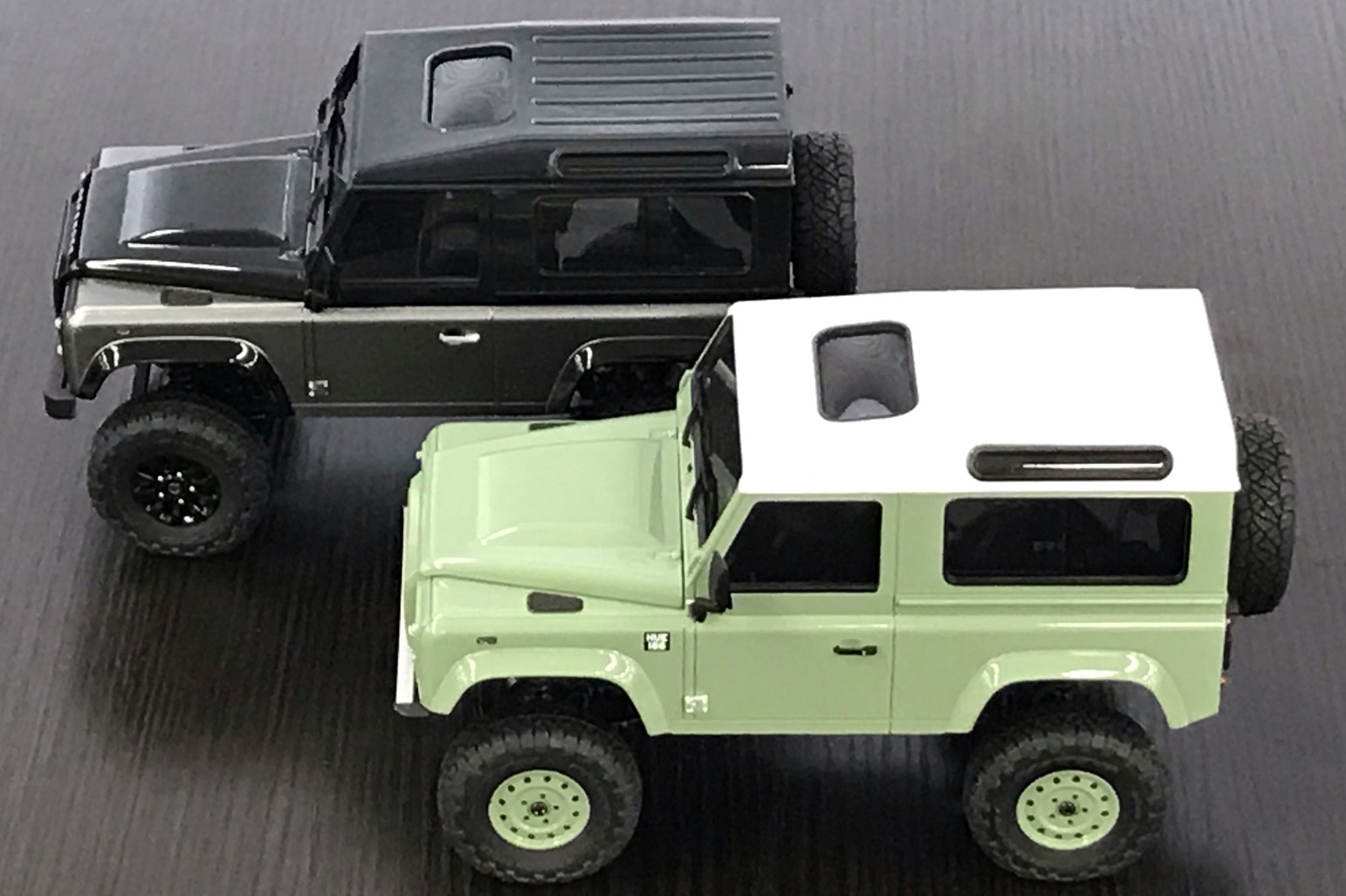 京商 ミニッツ 4×4 ディフェンダー90 - ホビーラジコン